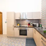 19 Apartman *