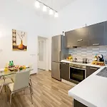 Apartman 19 *