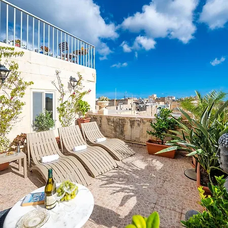 19 * Valletta
